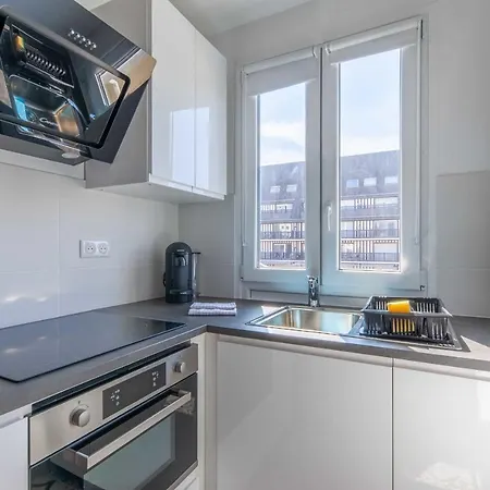 Apartamento Large For 4 People Near Port